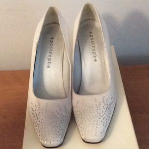 Apostrophe heels 7M